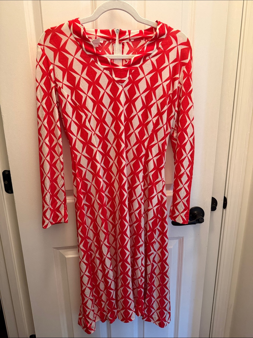 Red & White Geometric Long-Sleeve Women's Dress